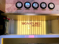 Signature Lux by Onomo